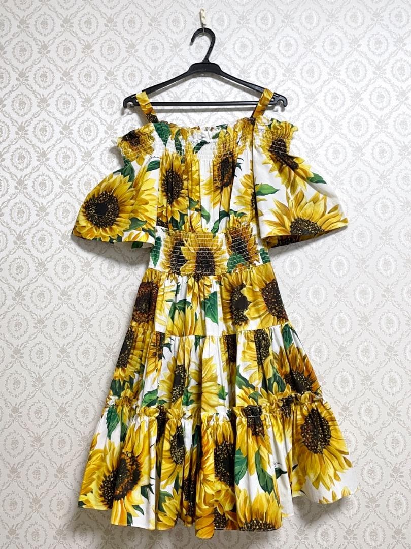美品 DOLCE&GABBANA ドルチェ&ガッバーナ ひまわり柄ワンピース