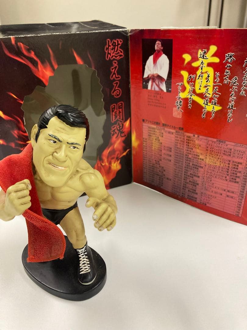 値下げしました アントニオ猪木フィギア&貯金箱 (おまけKEIJI MUTOH