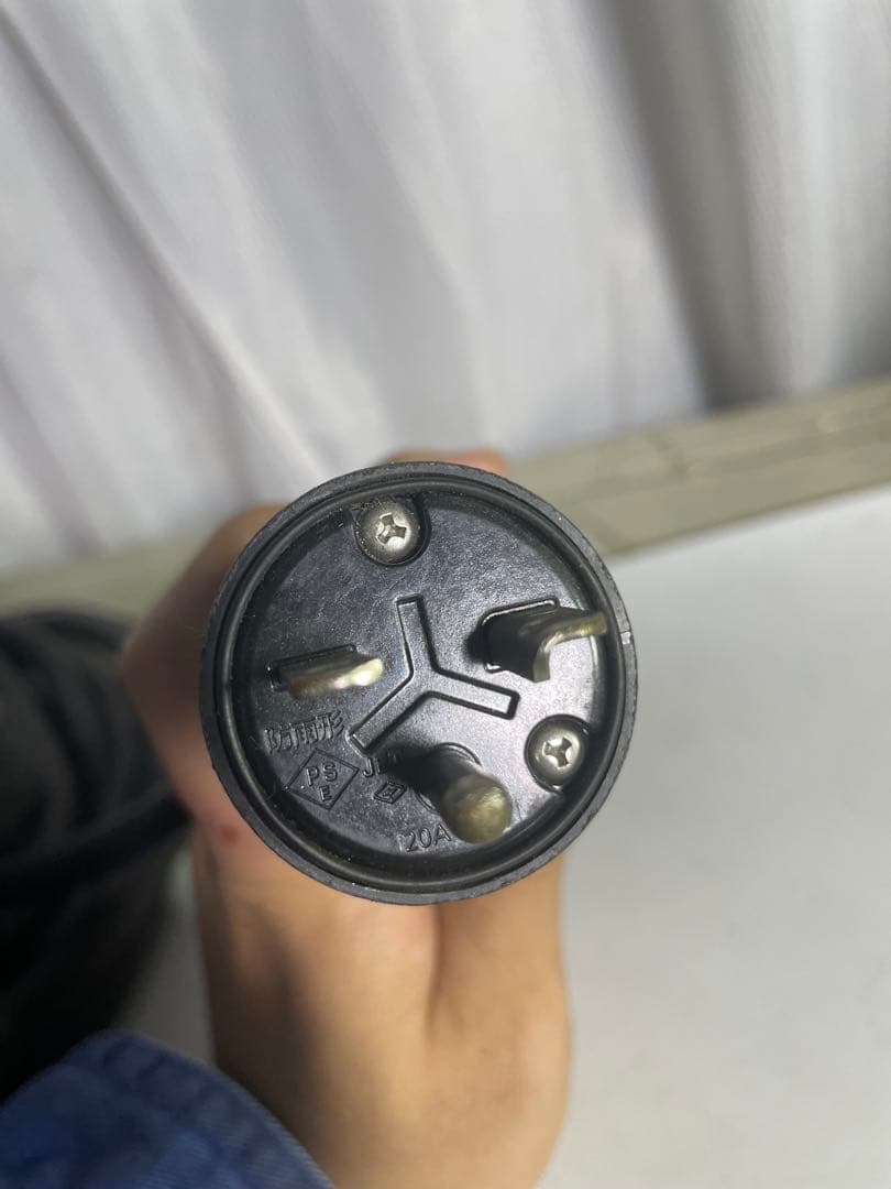 日産　リーフ　充電ケーブル　3NA1A