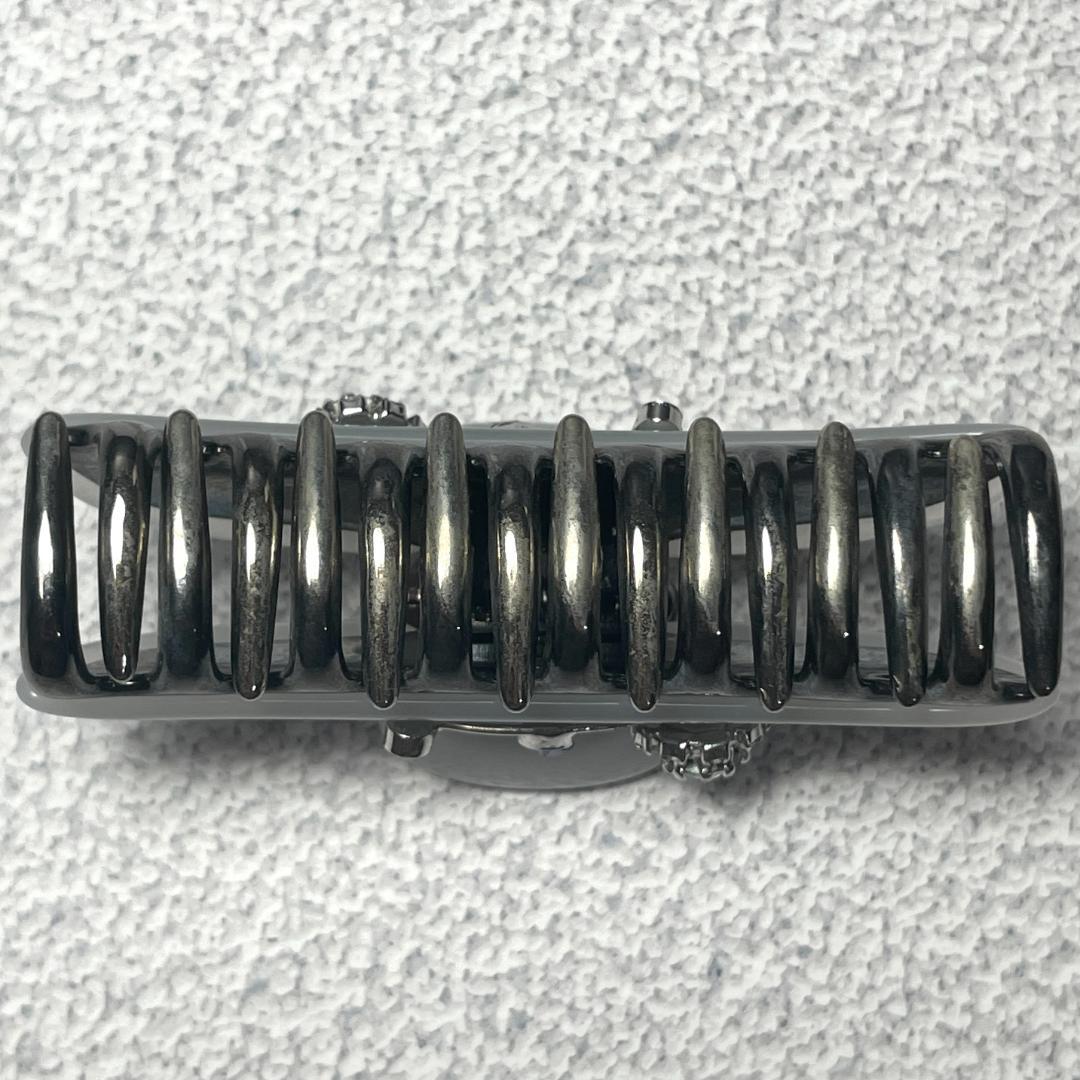 acca アッカ ヘアクリップ Mサイズ ミドル ストーン リーフ装飾 メタル