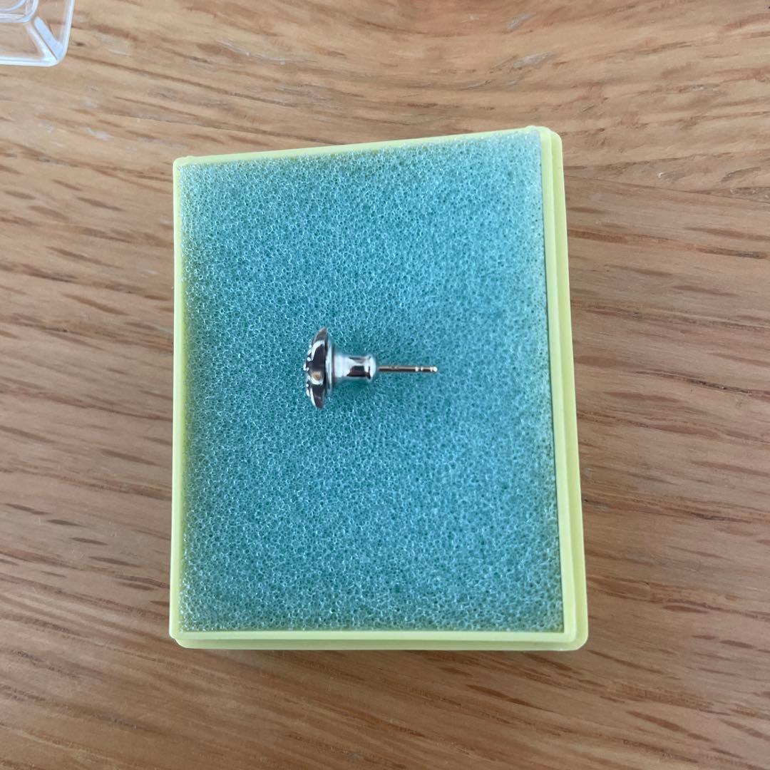 CHROME HEARTS 星形シルバーピアス