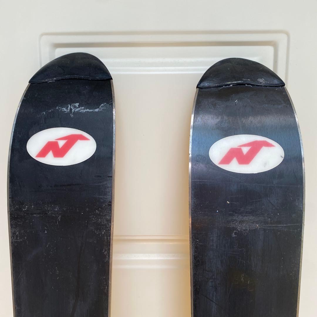 Nordica スキー板 イエロー バインディング、ストック付き