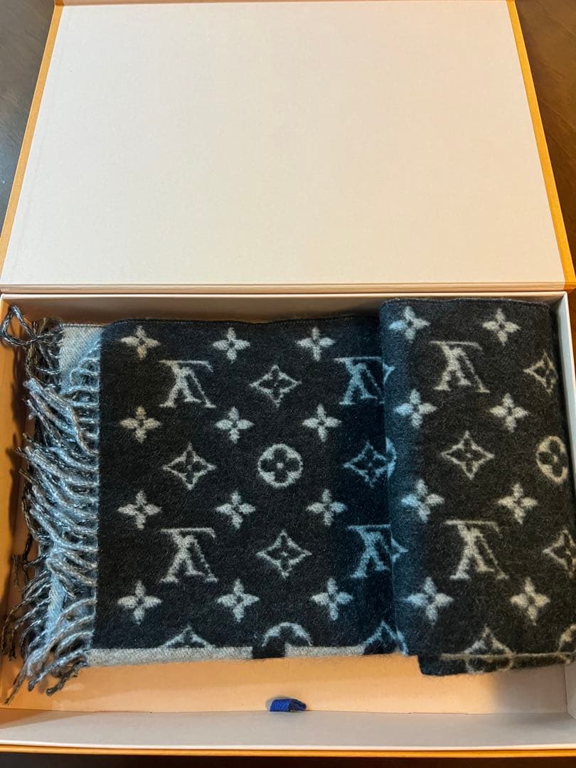 Louis Vuitton LV スプリット マフラー グレー/ブラック