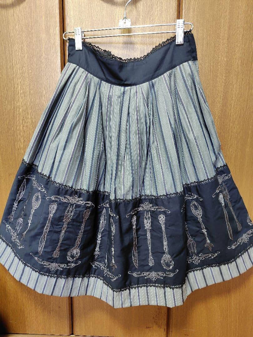 BPN スカート 美品 ブラックピースナウ - メルカリ