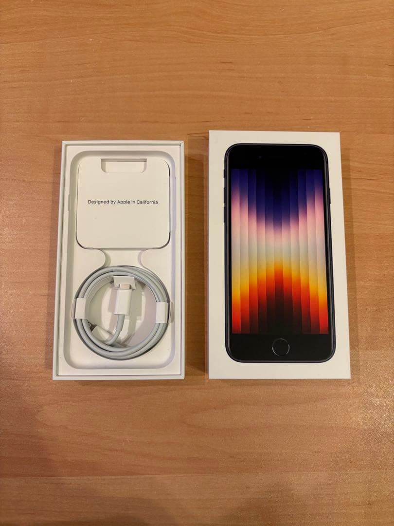 画面割れ】iPhone SE 第2世代 ホワイト 128GB イヤホン等付 128G