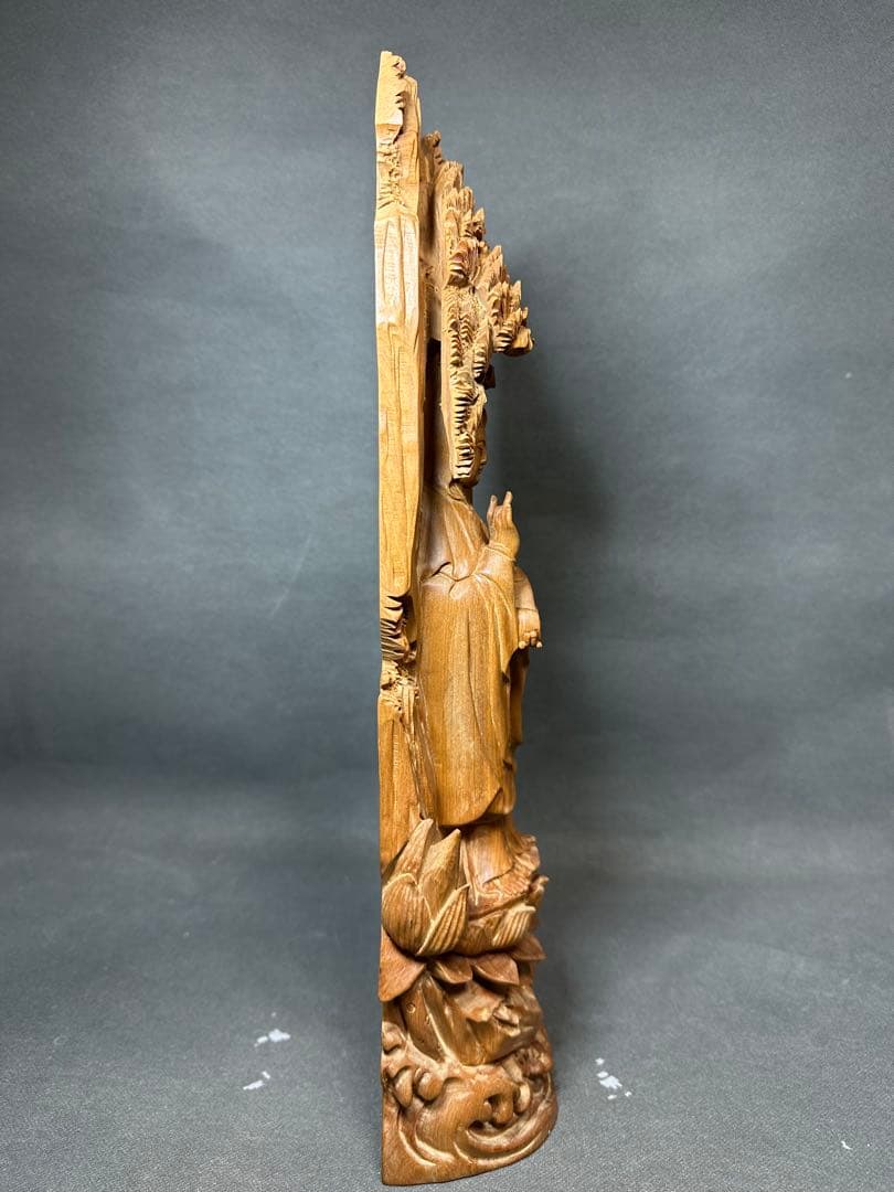 白檀　観音　木彫り　仏教美術　仏像 骨董 木像　木製　仏教　密教　置物　骨董