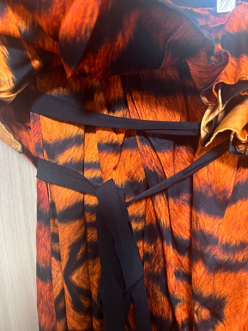 ドリスヴァンノッテン　20ss ショーピース ロングスカート