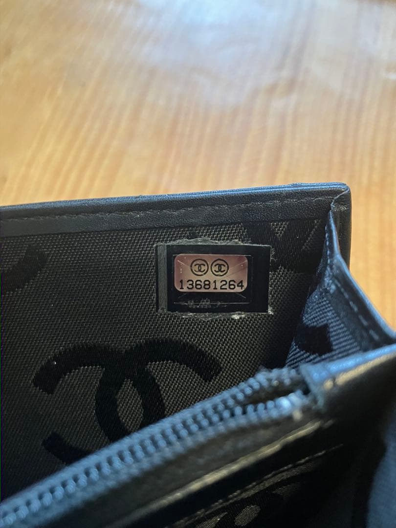 CHANEL シャネル カンボンライン ブラック 二つ折り長財布