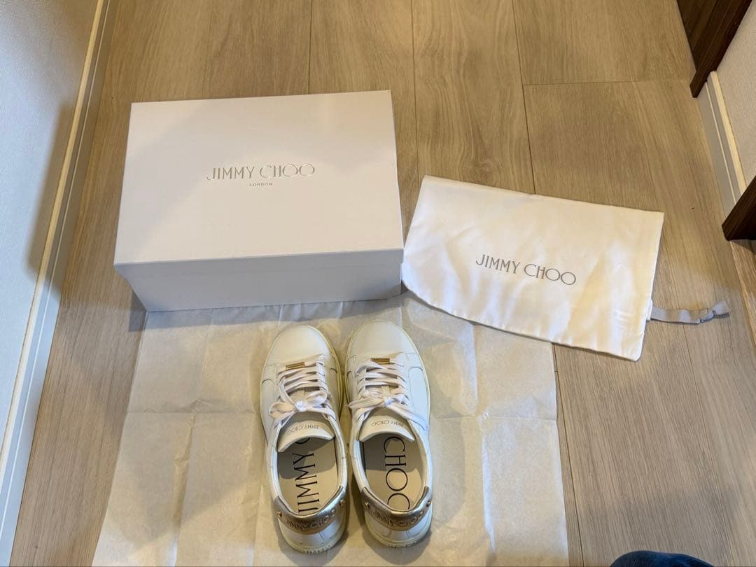 JIMMY CHOO ホワイトレザースニーカー