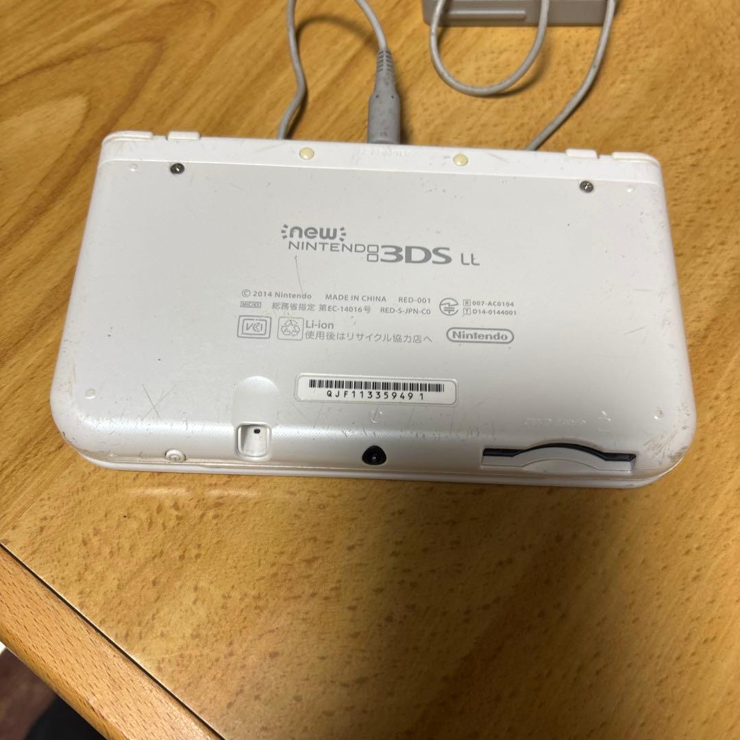 任天堂 Newニンテンドー3DS LL パールホワイト 3dsll 本体