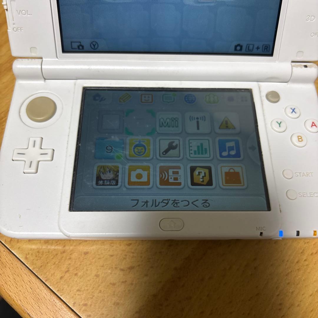 任天堂 Newニンテンドー3DS LL パールホワイト 3dsll 本体