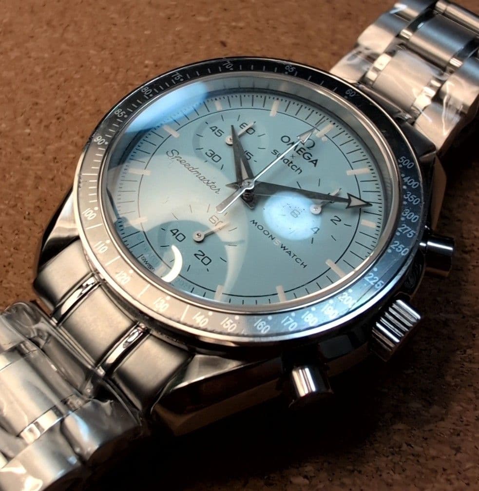 ムーンスウォッチ ヘリテージ サファイア メタルケース OMEGA SWATCH