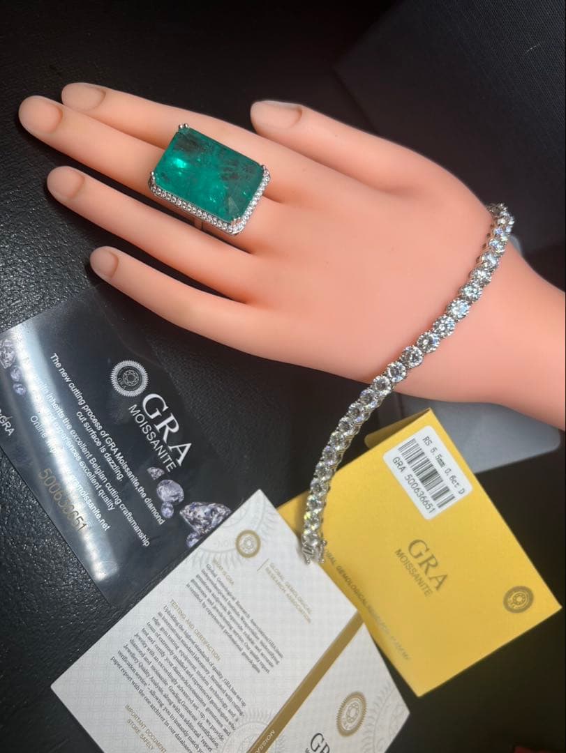モアサナイト19.2ctテニスブレスレット➕エメクォーツリング13セット