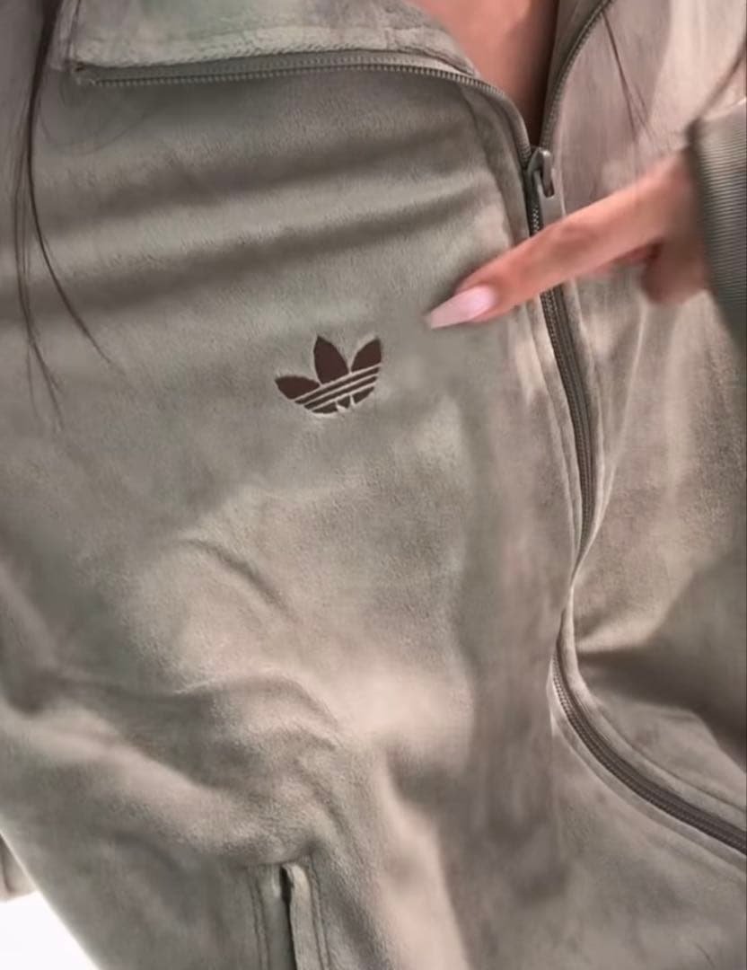 新品XL】当日発送アディダス　ファイヤーバード ベロアトラックトップ ベージュ