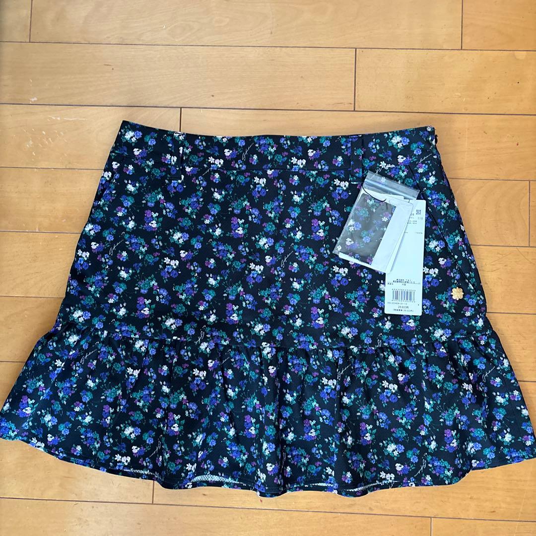 St Andrews フラワーフレアスカート - メルカリ