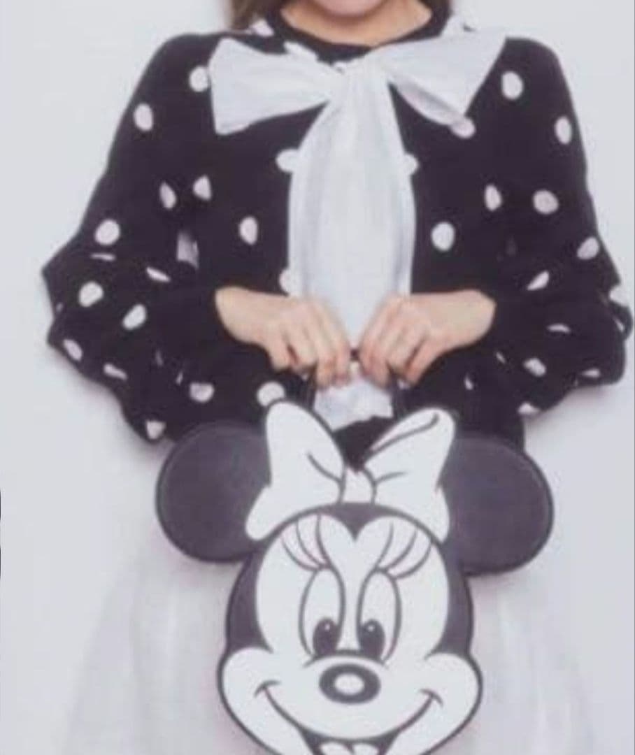 新品タグ付き　アリーム　ディズニーミニーモノトーンフェイスバッグリュックーハンド