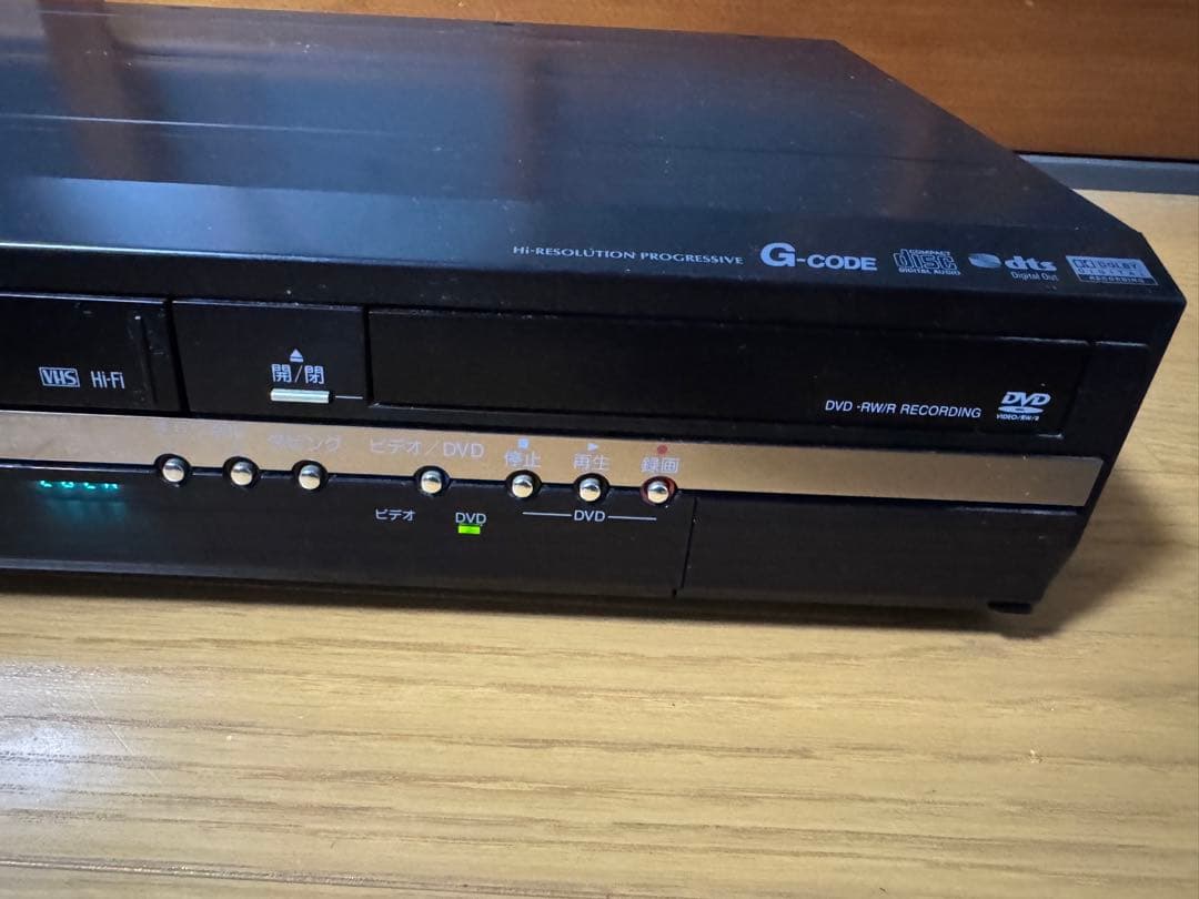 TOSHIBA D-VR7 東芝 VTR一体型DVDレコーダー ビデオデッキ - メルカリ
