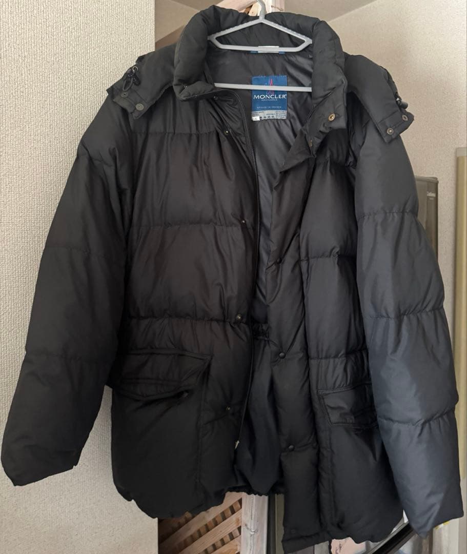 e*e様 モンクレール パリス 青タグ 初期 ブラック サイズ3 - メルカリ
