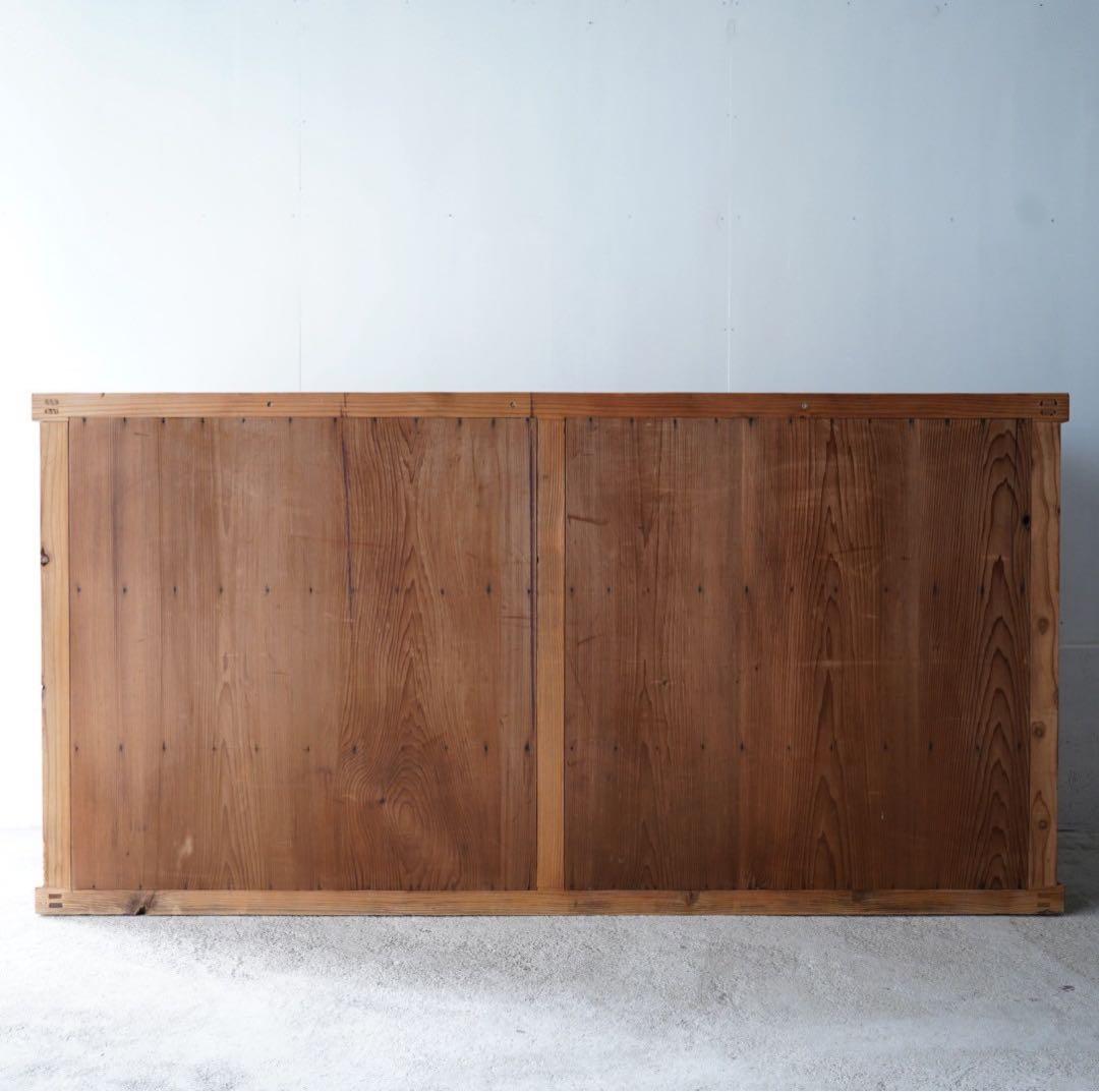 食器棚カウンター