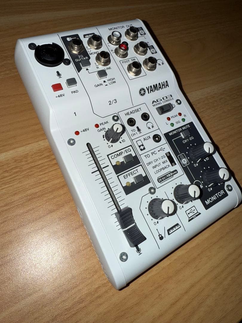 YAMAHA AG03 ミキシングコンソール