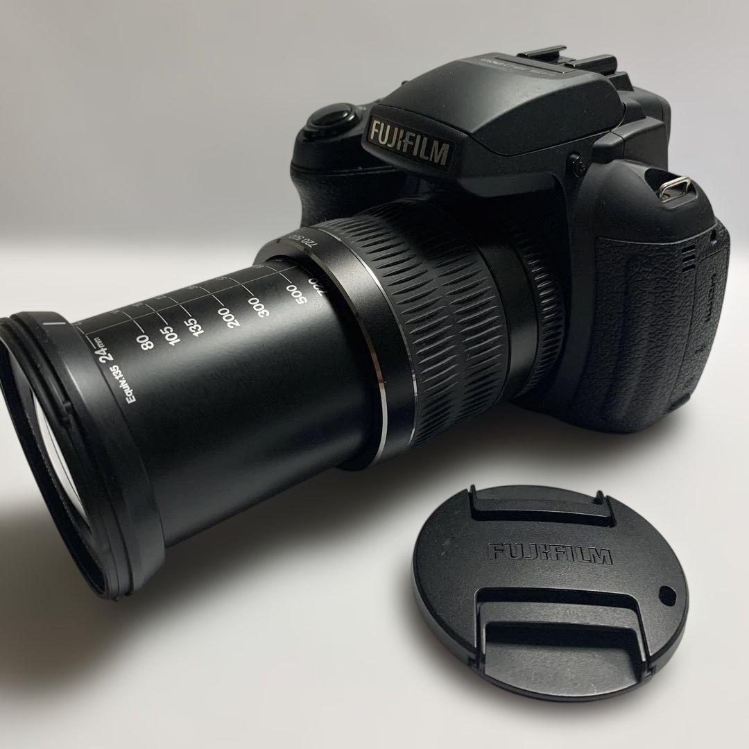 FUJIFILM FinePix HS30EXR 中古