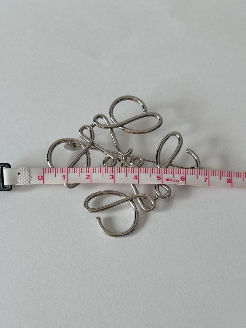 LOEWE ロエベ シルバー ロゴマーク アナグラム ブローチ