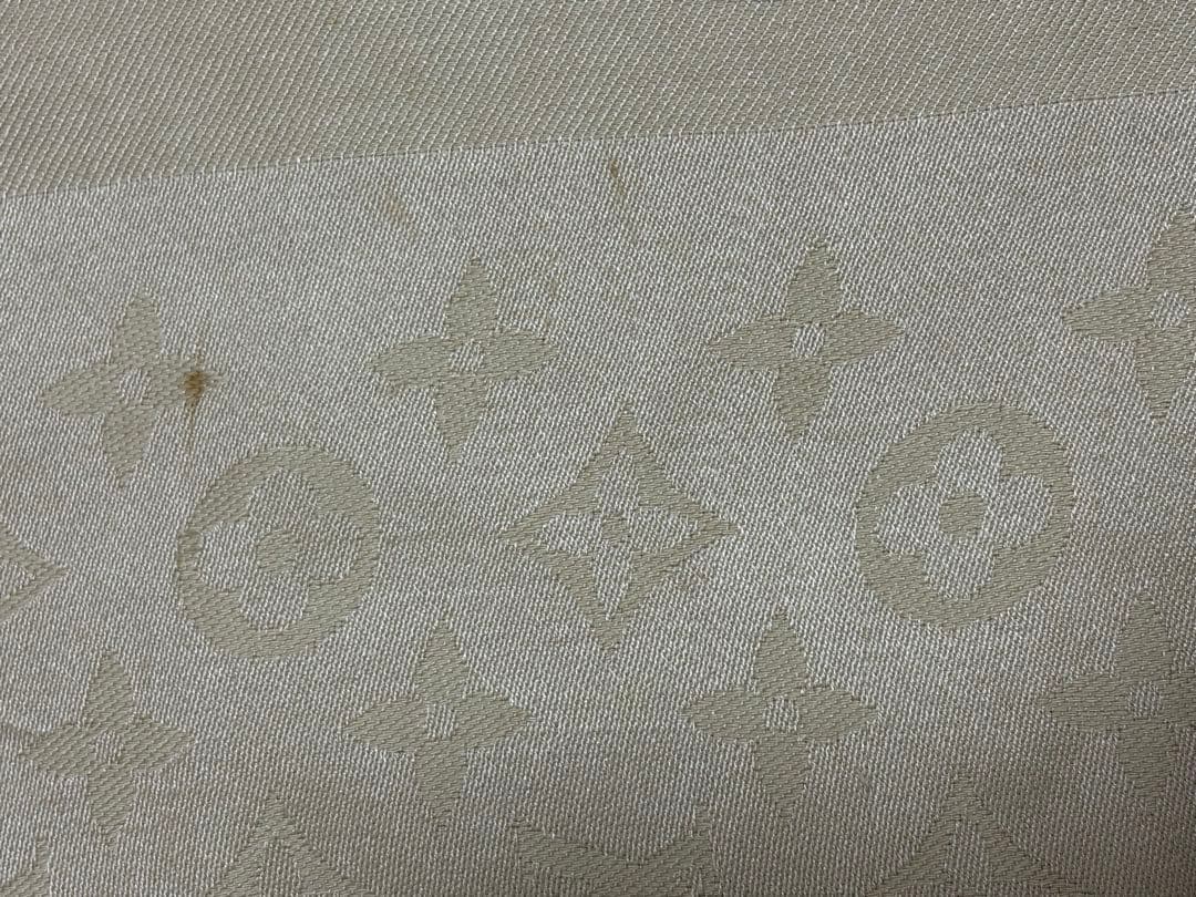 ルイ・ヴィトン ベージュ ストール