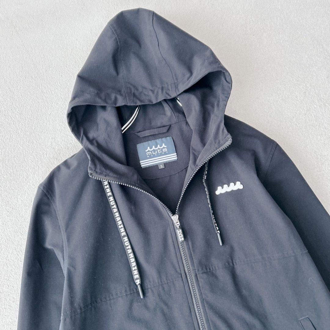 ムータマリン muta MARINE パーカー ロゴワッペン ブラック 黒