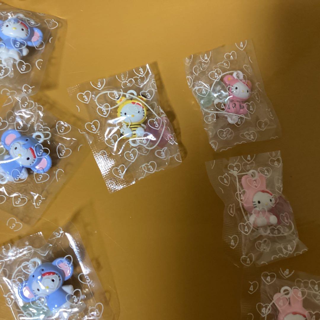 2910ハローキティ✖️動物 &十二支 ストラップ