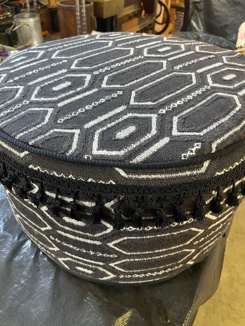 折*紙様 Monro モンロー　Round Cusion