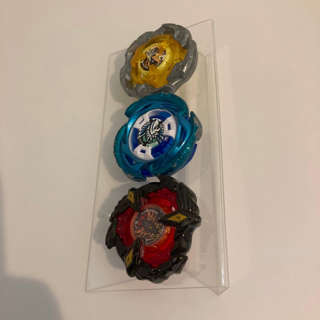 み*ら様 美品　ベイブレードＸ　エアロぺガサス　フェニックスウィング　ウィザード