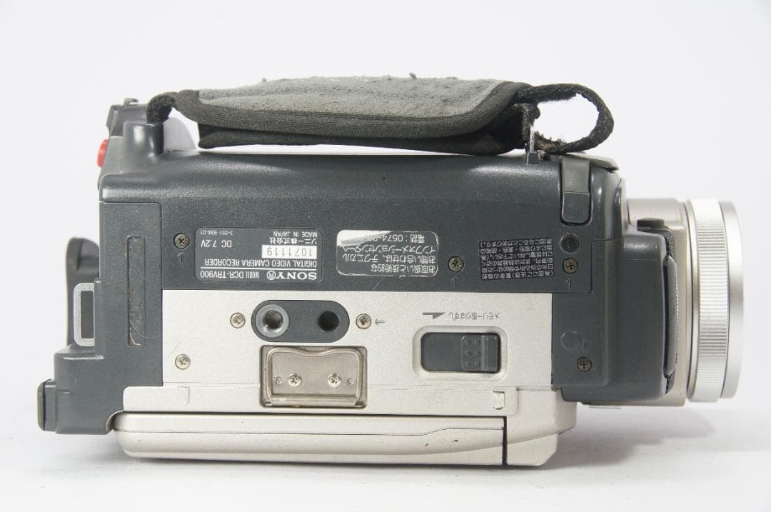 [現状品] SONY DCR-TRV900 3CCD MiniDVビデオカメラ