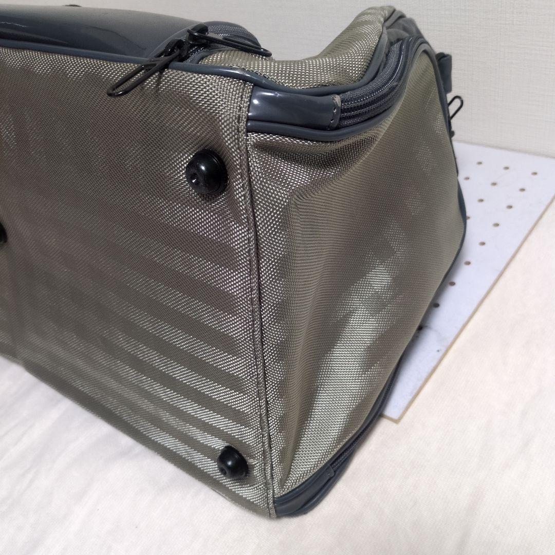 NIKE ゴルフ ボストンバッグ エナメル グレー