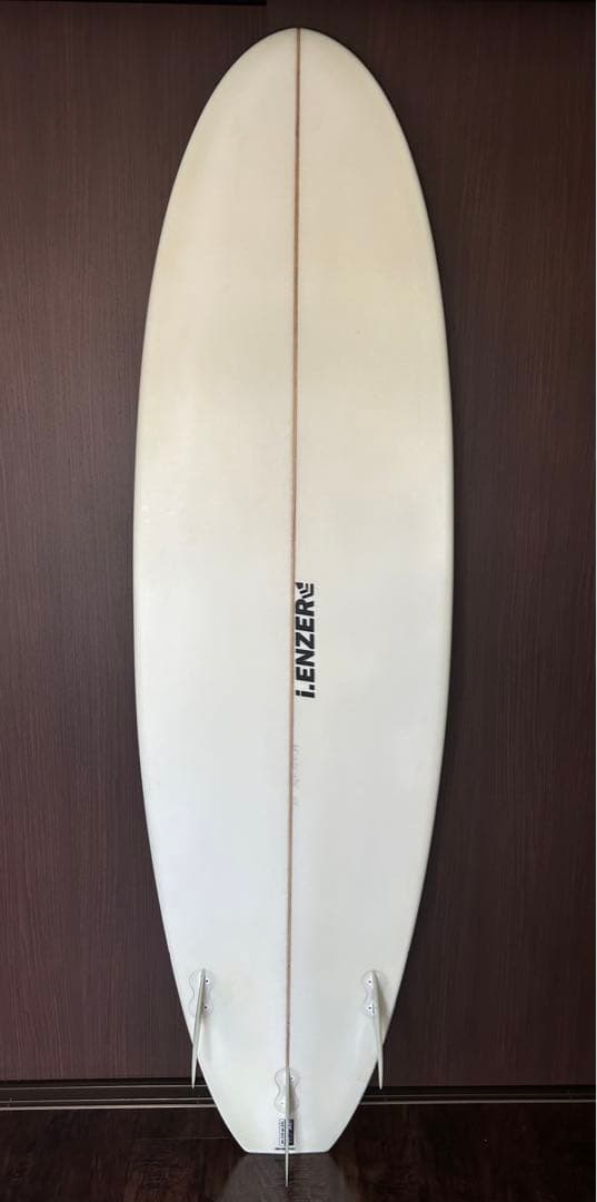 デッキパット/フィン付き】サーフボード - メルカリ