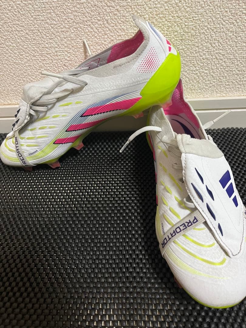 サッカー スパイク adidas PREDATOR 24.5cm