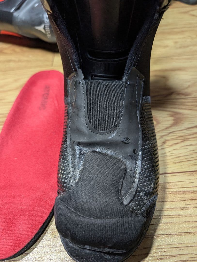 あ*ち様 ATOMIC スキー ブーツ 27.0cm