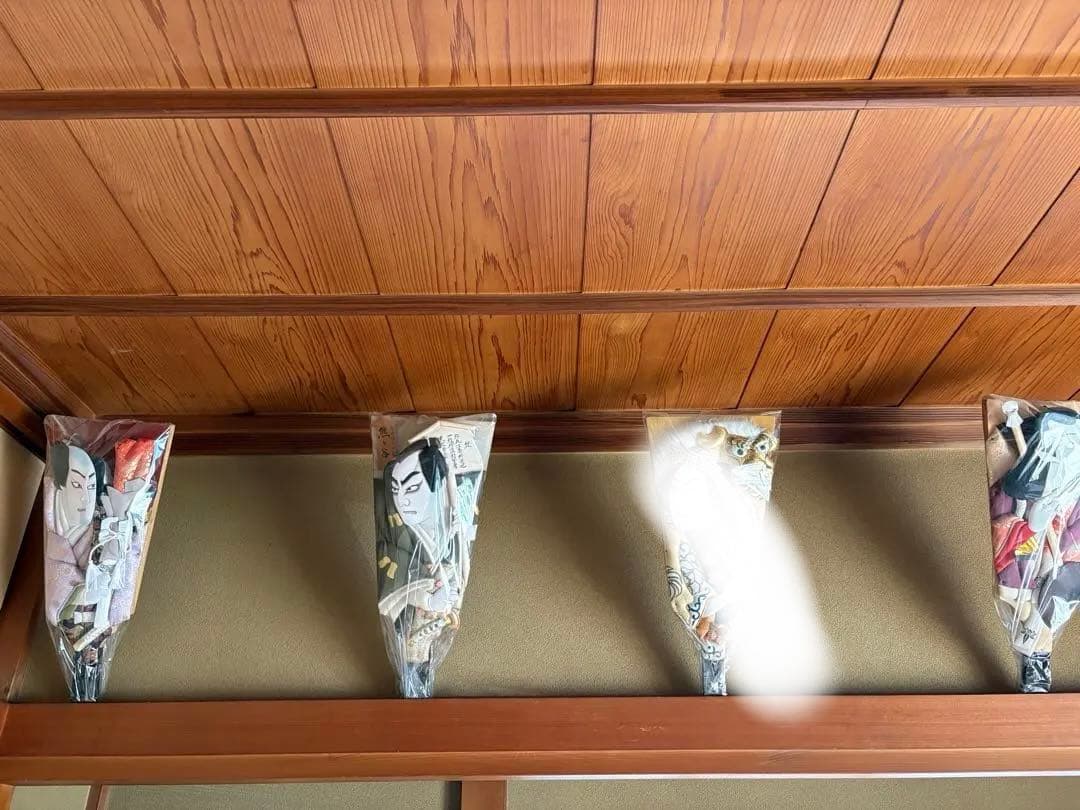 お正月にも！素敵なお顔です。歌舞伎羽子板　　3本