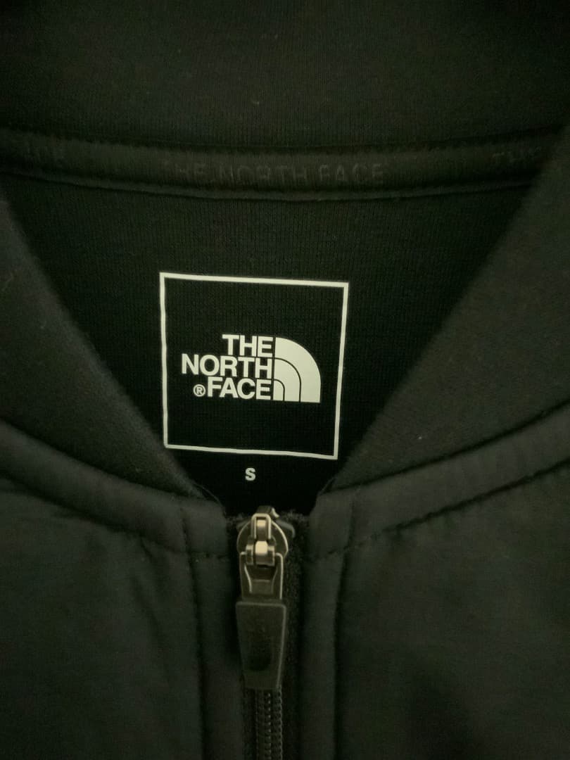 未使用品　THE NORTH FACE セットアップ上下　黒