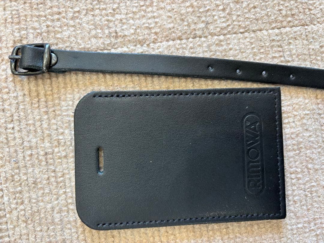 リモワ サルサデラックス 25L ビジネストローリー 機内持込 2輪　黒