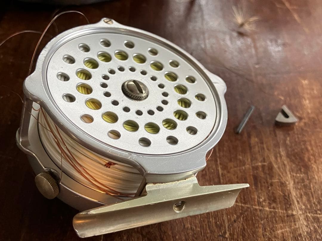 ブグレ HOUSE OF HARDY フライリール 収納バッグ付き ハーディ