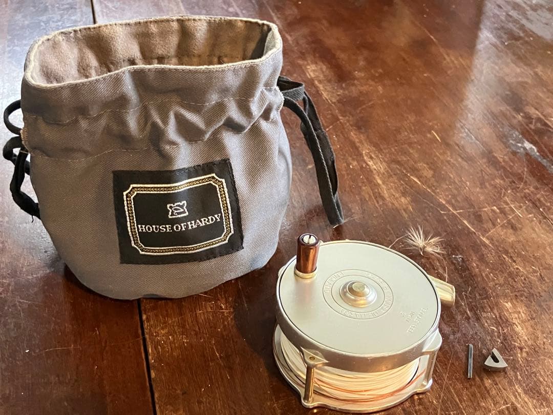ブグレ HOUSE OF HARDY フライリール 収納バッグ付き ハーディ