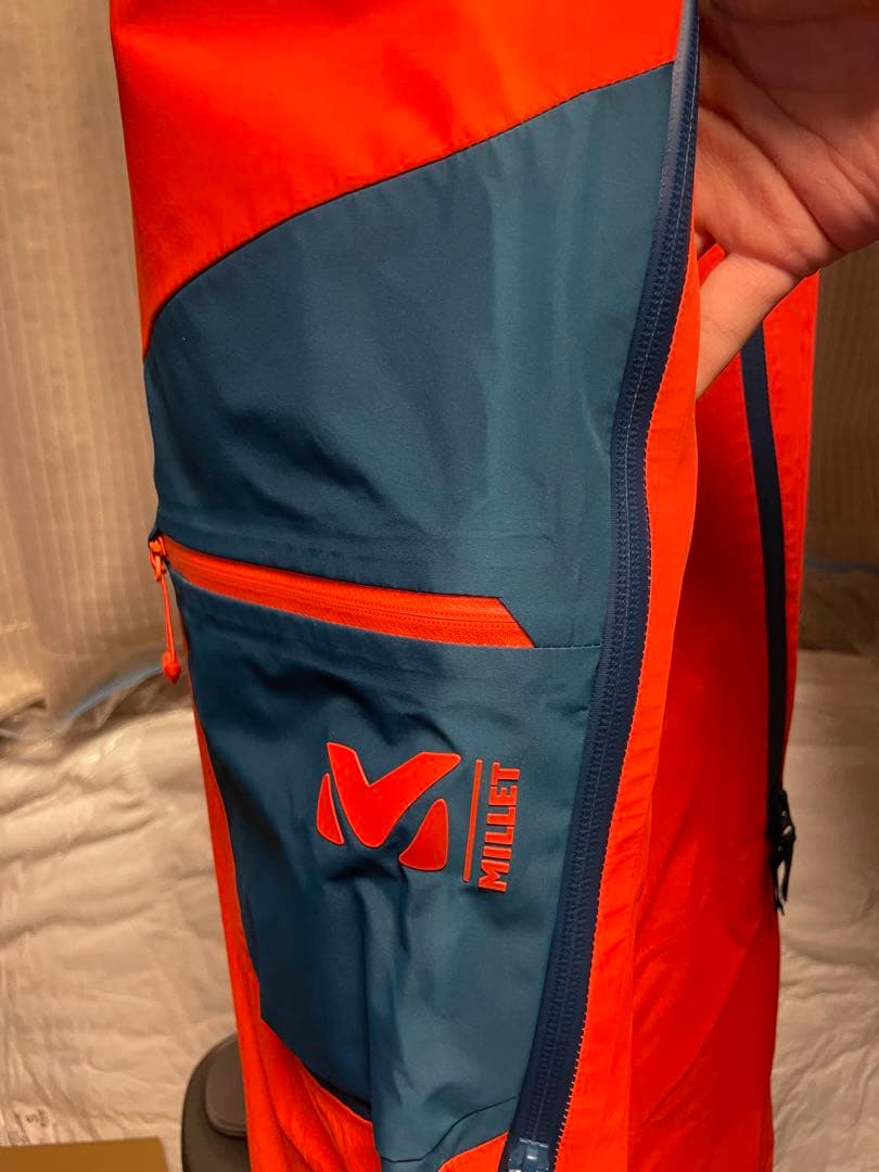 ミレースキーウェア　RECCO技術搭載 スキーオーバーオール