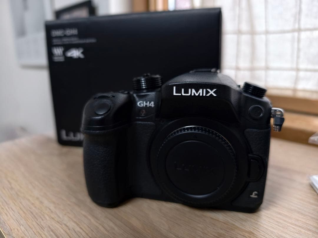 Panasonic LUMIX GH4 ミラーレス一眼レフ本体