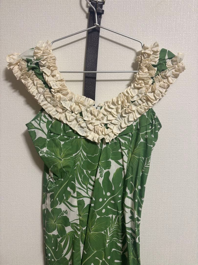  Creations フラワー柄ムームー Sサイズ