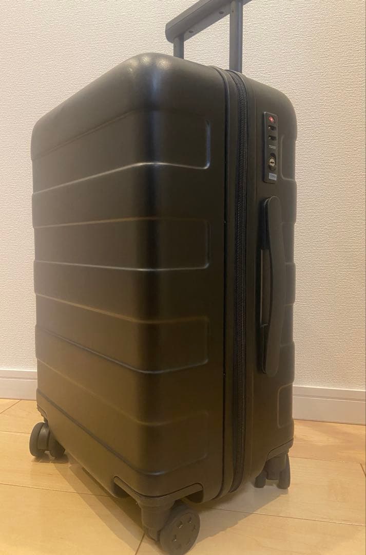 無印良品 バーを自由に調節できる ハードキャリーケース　36L