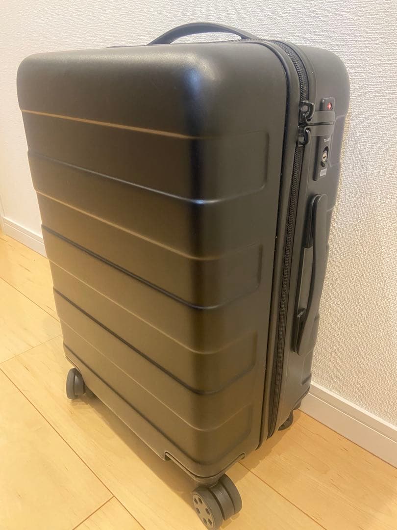 無印良品 バーを自由に調節できる ハードキャリーケース　36L