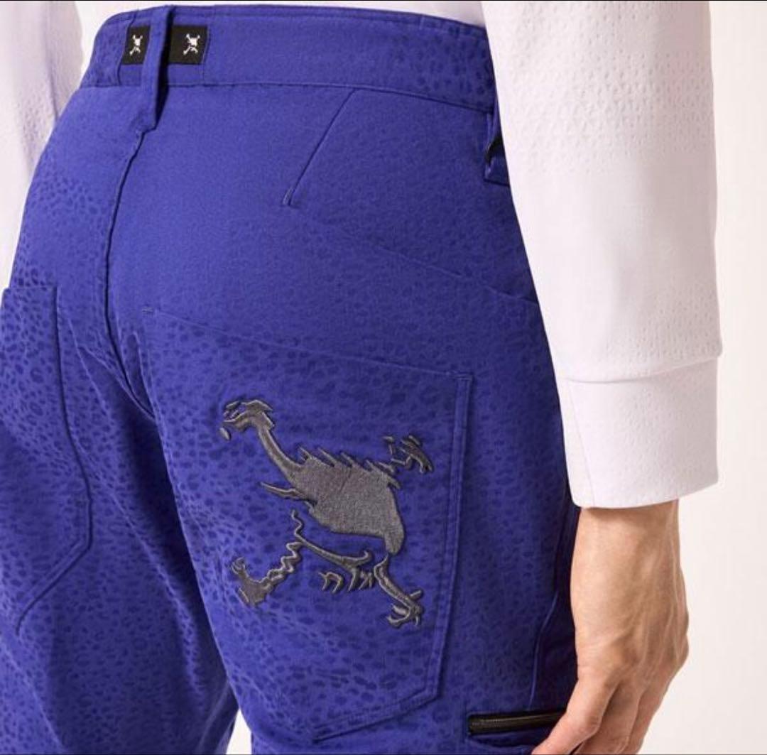 W79☆新品☆ オークリー メンズ スカル刺繍3Dテーパードパンツ 裏起毛