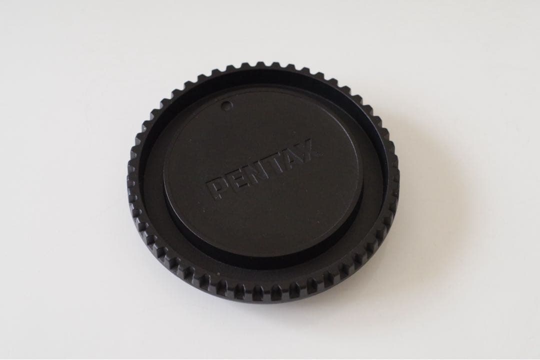 PENTAX KPボディー【美品】グリップ（L）付きシャッター回数約3100