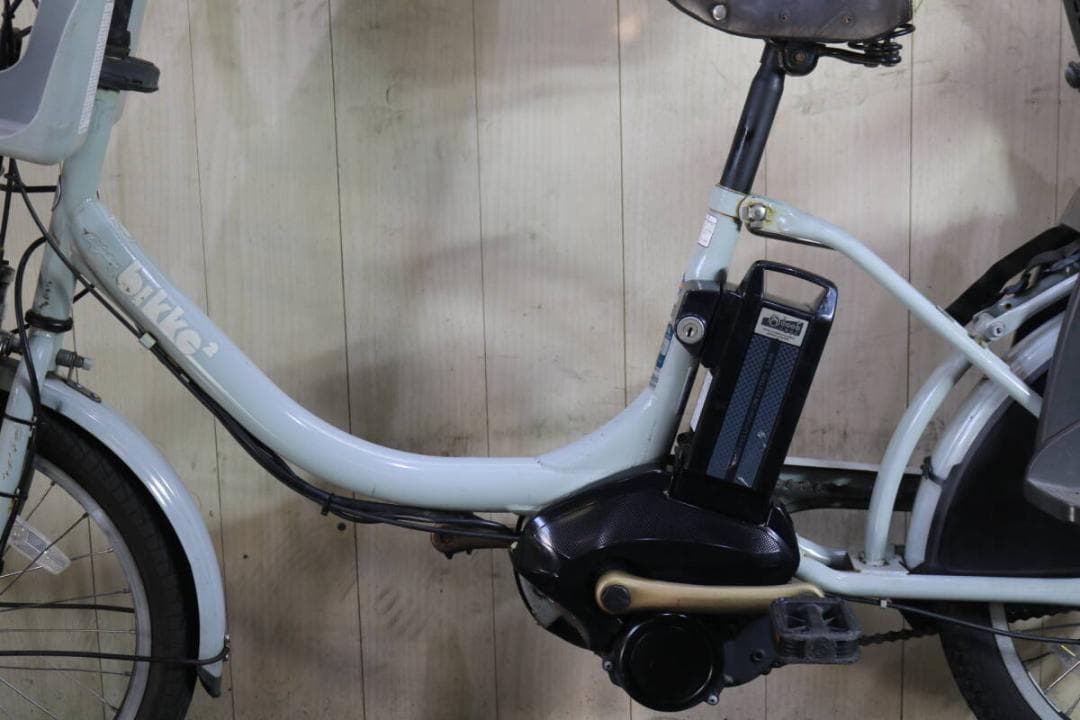 ブリヂストンbikke 2e BK0C26 20型リチウム8.7AH3段 LED