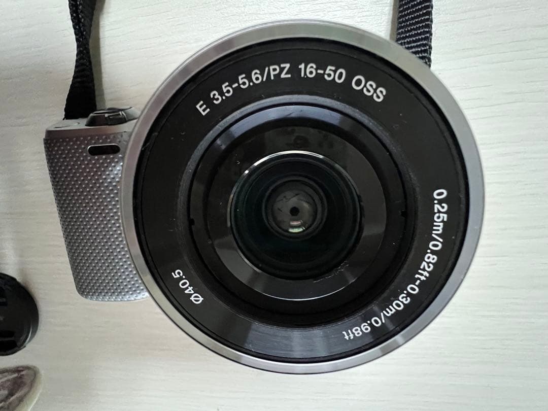 専用対応中　Sony NEX-5R ミラーレス一眼 シルバー